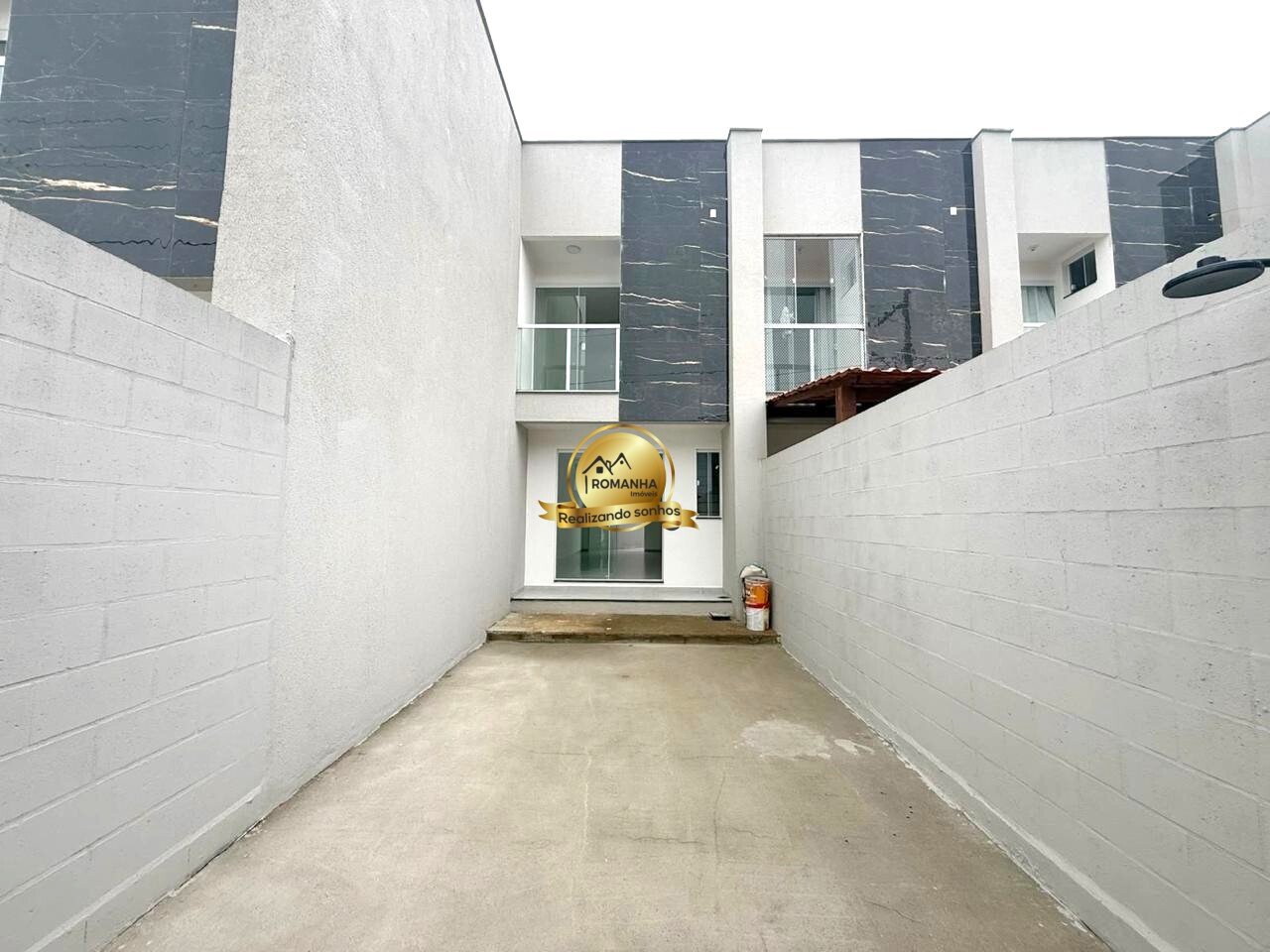 CASA 2 QUARTOS COM 2 SUITES RESIDENCIAL JACARAÍPE